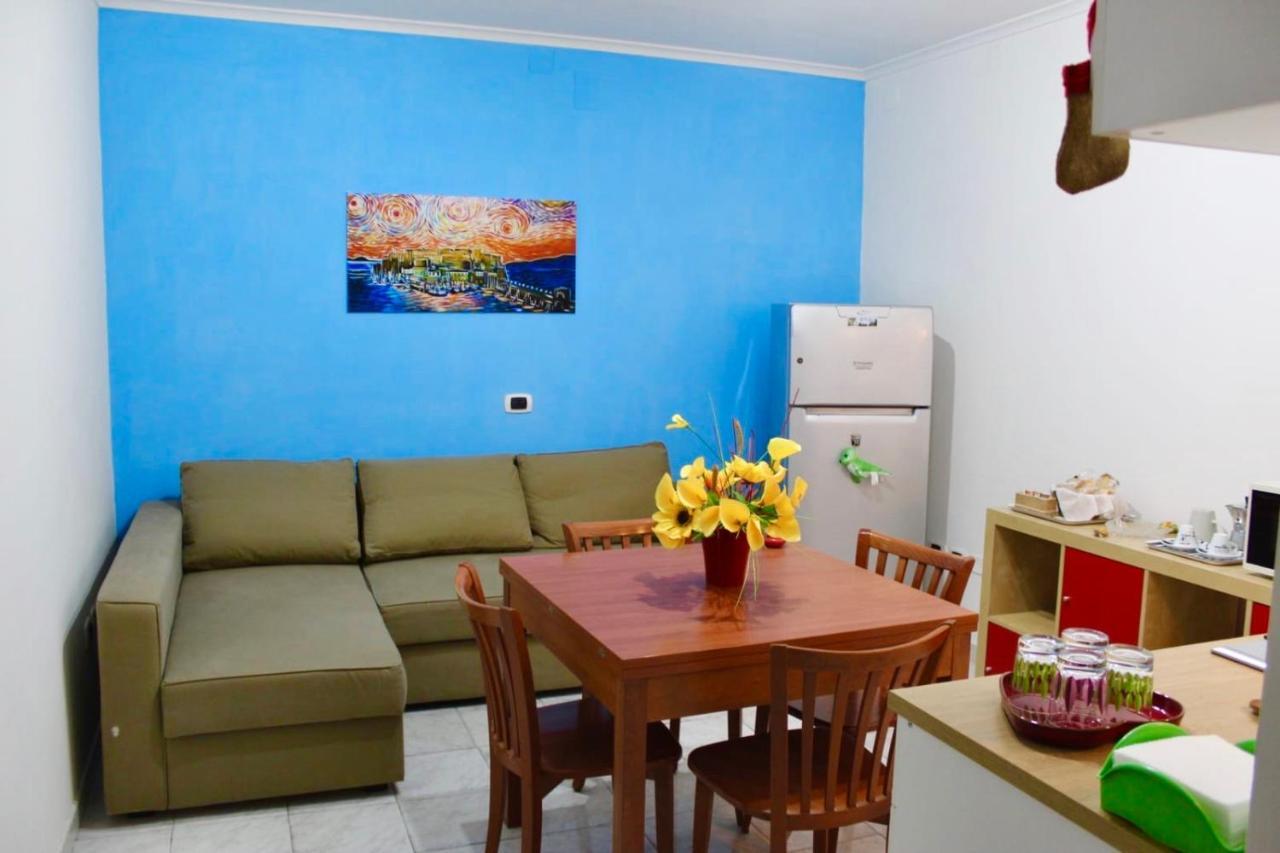 Rooms 166 Наполи Екстериор снимка